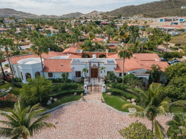 Luxury Ocean View Rental in San Jose del Cabo - Exclusive 7- Bedroom Villa Steps from Palmilla Beach